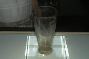 战国水晶杯，疑似穿越者带到战国的工艺品