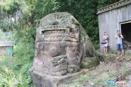 中国出土最大的石狮子雕像，堪称“中国狮王”