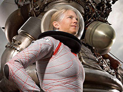 宇航服丑得确实有道理 未来能变得更时尚吗