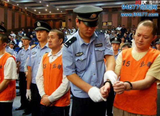 揭秘北京黑社会老大胡亚东，称霸十年无人敢惹最终落网