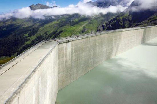 世界十大最美水：中国三峡大坝入选