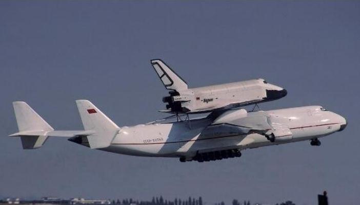 世界上四大运输机排名，安-225运输机以最大起飞重量640吨位于榜首