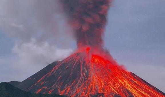 火山是怎么形成的，岩浆运动而致的
