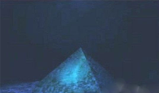 百慕大海底惊现神秘金子塔 竟外星人时光隧道？