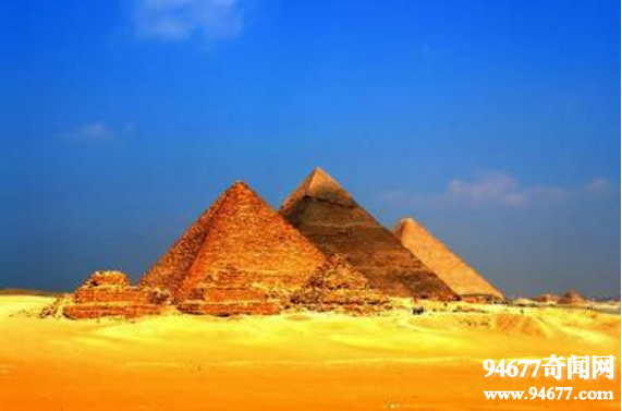 埃及金字塔未解之谜，由百万奴隶日夜赶工而建成