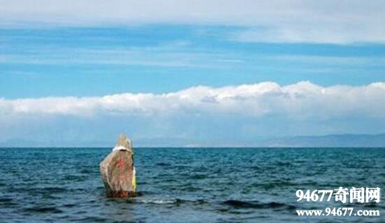 揭开青海湖水怪之谜，水怪藏身海底巨大漩涡