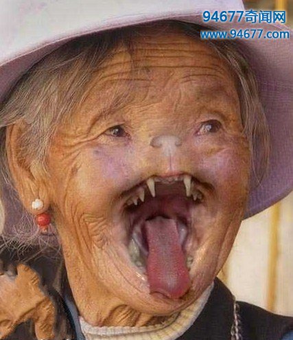 哈尔滨猫脸老太太事件，吃小孩是谣言（图片）