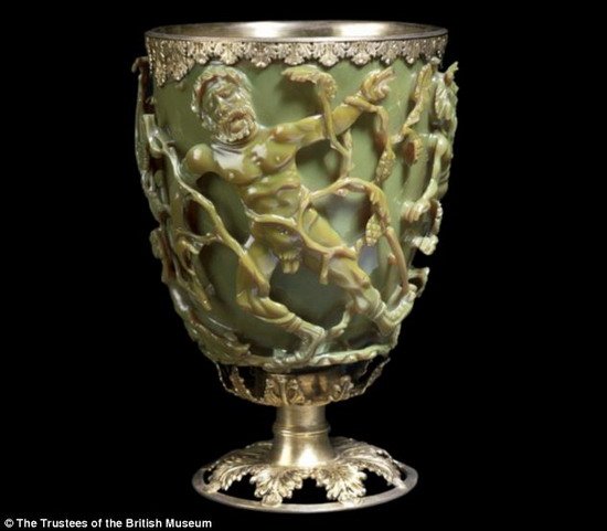 1600年前罗马人懂纳米技术？ 制造变色高脚杯