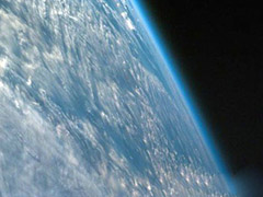 科学家警告：地球大气正在吞噬人类姓名