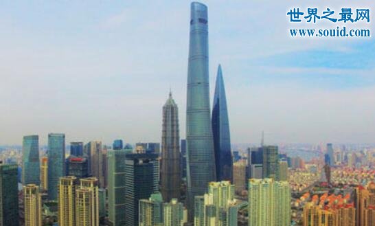 世界第二高楼，上海中心大厦(632米/118层)(www.gifqq.com)