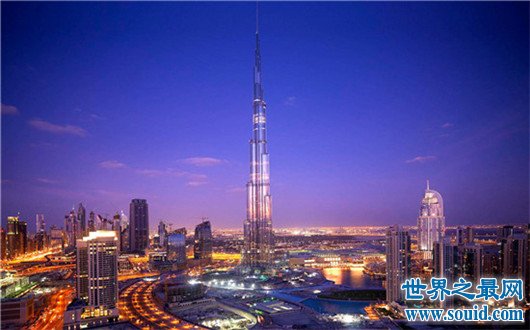 世界最高的塔，就比我国的高塔高两米(www.gifqq.com)