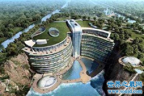 世界上最坑的五星级酒店，居然是中国耗资六个亿的杰作？(www.gifqq.com)