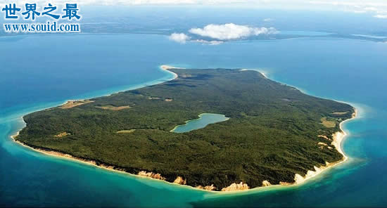 吉尼斯世界纪录中美丽的地球，最神奇的湖中湖(www.gifqq.com)