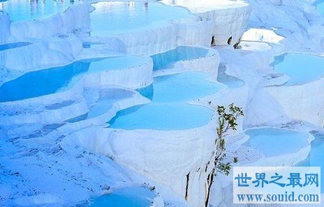 世界最美的温泉胜地，千年天然温泉棉花堡(www.gifqq.com)