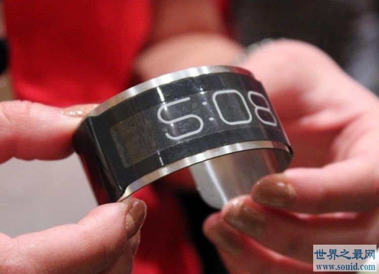 世界上最薄的手表，厚度仅有3.65毫米(www.gifqq.com)