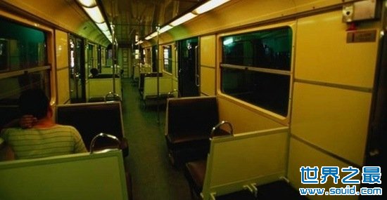 世界上最短的地铁(www.gifqq.com)