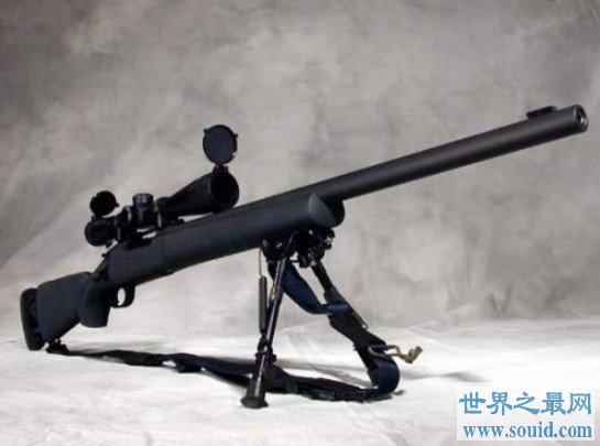 美国的m24狙击步枪，射程可达1公里(www.gifqq.com)