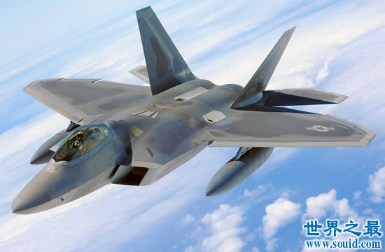 世界上最先进的战斗机，美国F-22猛禽(中国歼20上榜)(www.gifqq.com)