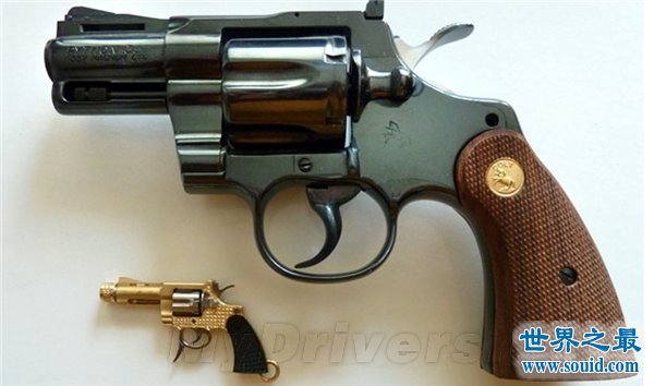 世界上最小的手枪，只有5.5厘米长(售价280万)(www.gifqq.com)