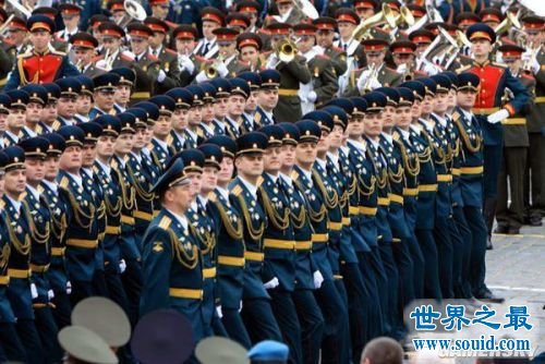 世界各国军事实力排行榜20强，中国还需继续加油(www.gifqq.com)