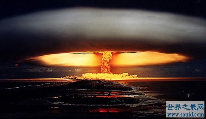 世界上威力最大的核弹,杀伤半径达到1000公里(www.gifqq.com)