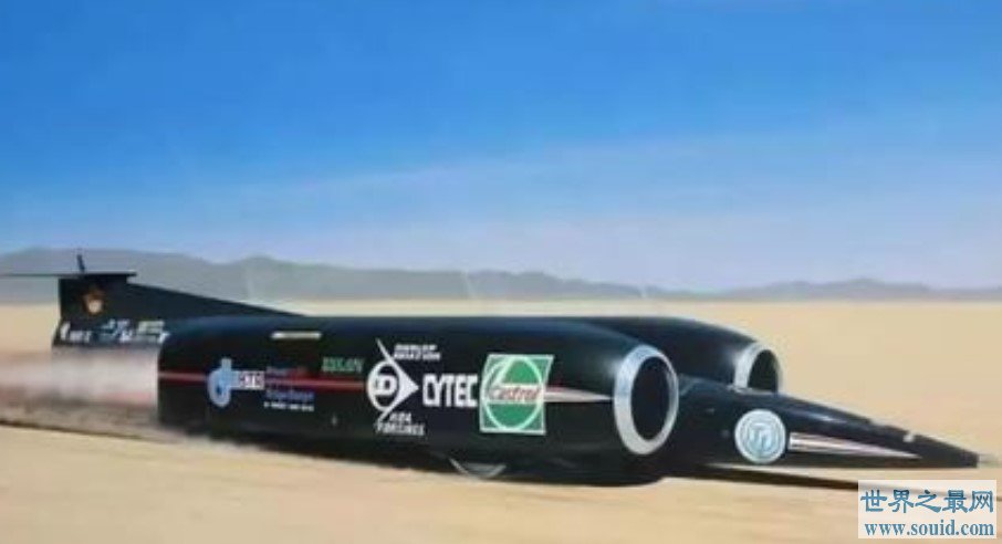 世界上速度最快的改装车，超酷的超音速推动号(www.gifqq.com)
