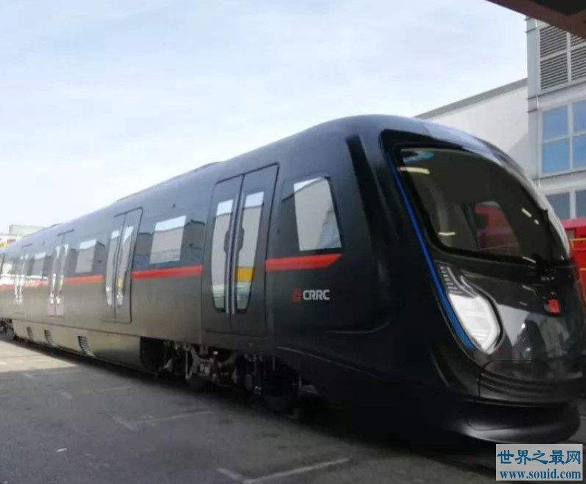 中国最新地铁完成试跑，竟然可以全自动驾驶(www.gifqq.com)