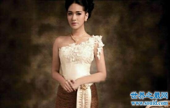  泰国人气最高的十大女明星，摄人心魄的样貌。(www.gifqq.com)