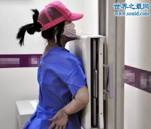 中国第一整容狂人，13年整容200次(差点死在手术台)(www.gifqq.com)