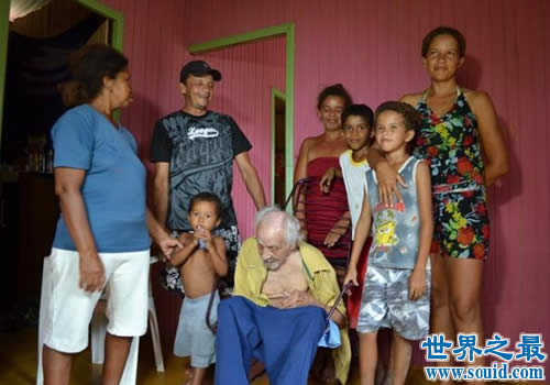 世界上寿命最长的人大川美佐绪，活了117岁(www.gifqq.com)