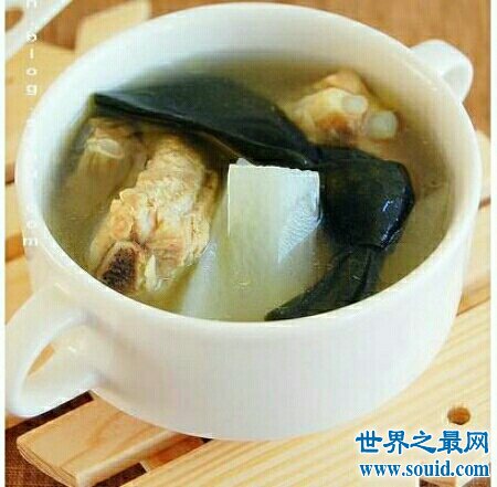 海带排骨汤是一种非常有营养的菜 海带排骨汤的做法你学会了吗(www.gifqq.com)