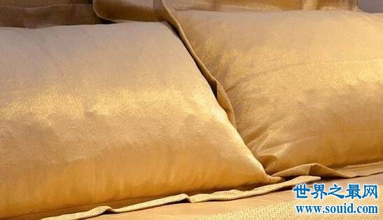 世界上最贵的床品，24K黄金编制而成(价值152万)(www.gifqq.com)