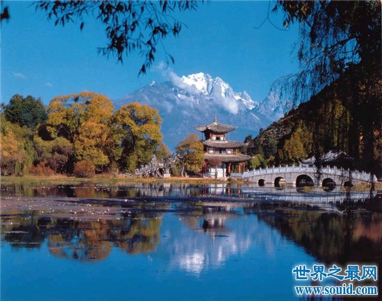 春节出游好去处，十大国内最适合旅游的地方(www.gifqq.com)