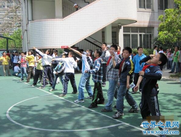 杭州六二节，是杭州特有的节日(指成人版儿童节)(www.gifqq.com)