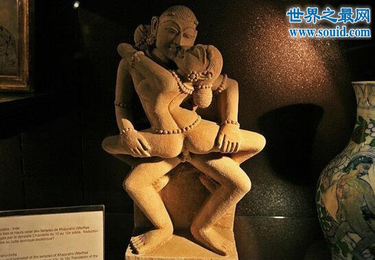 印度性文化，性爱是种高尚的行为(制成雕像)(www.gifqq.com)