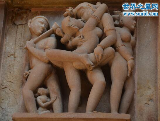 印度性文化，性爱是种高尚的行为(制成雕像)(www.gifqq.com)