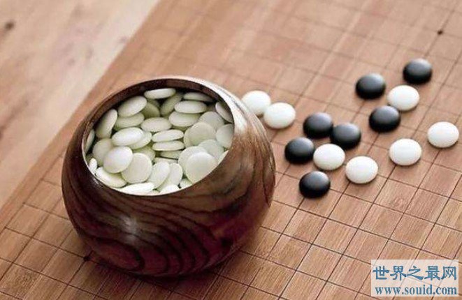 围棋起源于中国，至少已有4000多年的历史(www.gifqq.com)