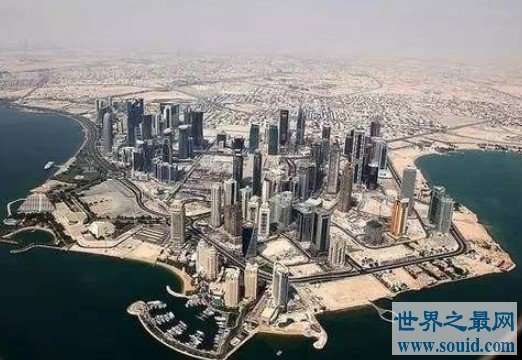 卡塔尔首都和第一大城市，盛产石油和天然气(www.gifqq.com)