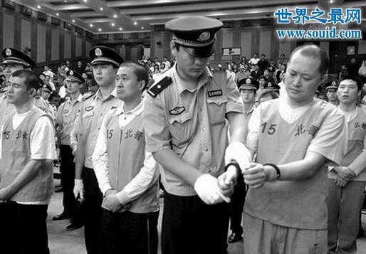 北京黑社会老大排名，称霸10年最后被警方一锅端(www.gifqq.com)