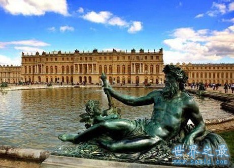世界上最大的宫殿是哪个？不是故宫而是凡尔赛宫(www.gifqq.com)