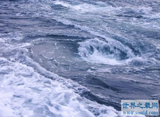 世界上最大的海洋漩涡，日本鸣门漩涡规模世界第一(www.gifqq.com)