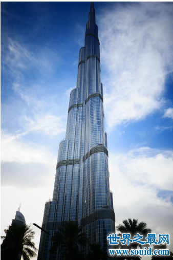 世界最高的楼竟达828米！这个楼就是哈利法塔