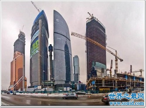 欧洲第一高楼据说是中国制造，妥妥的骄傲！(www.gifqq.com)