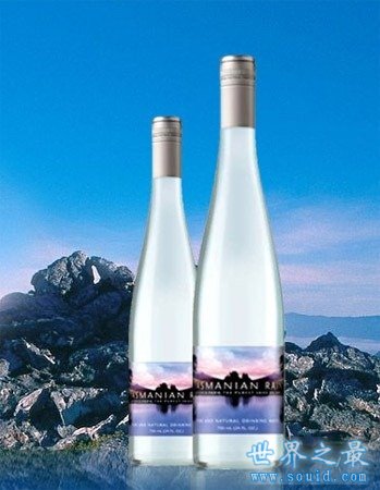 世界上最贵的矿泉水，36万一瓶(纯金打造的瓶子)(www.gifqq.com)