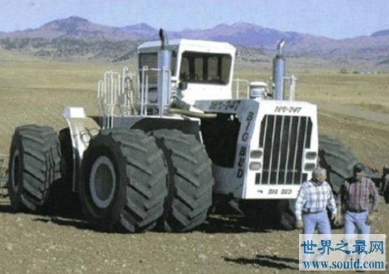 世界上最贵的拖拉机，售价高达113万美元(www.gifqq.com)