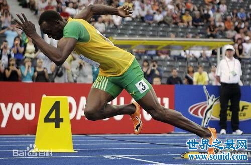 最快人类尤塞恩·博尔特，100、200米世界纪录保持者。(www.gifqq.com)
