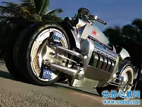 世界上最快的摩托车，外形特别炫酷的它是男人的最好座驾。(www.gifqq.com)
