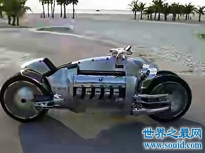 世界上最快的摩托车，外形特别炫酷的它是男人的最好座驾。(www.gifqq.com)