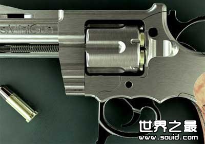 世界上最小的左轮手枪(www.gifqq.com)