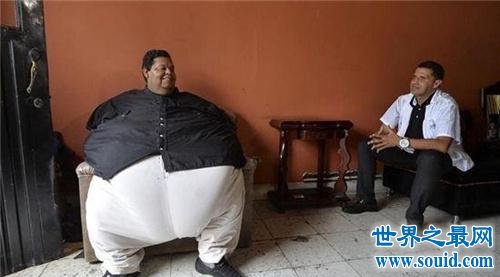 十个世界上最重的人，十个你的体重都没排面。(www.gifqq.com)